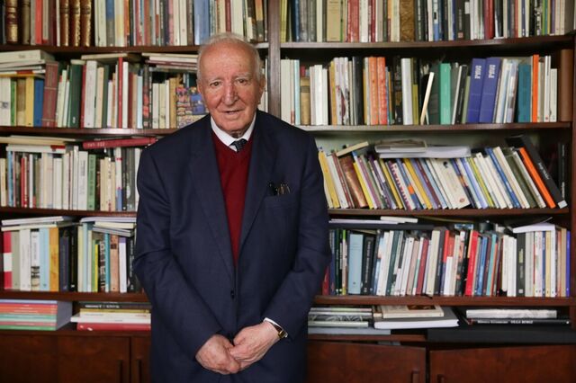 Morreu o ensaísta Eduardo Lourenço