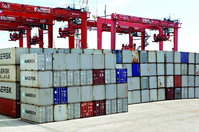China alerta para 'graves' perturbações no comércio global