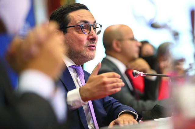 Empresas esperam há cinco meses para recuperar PEC