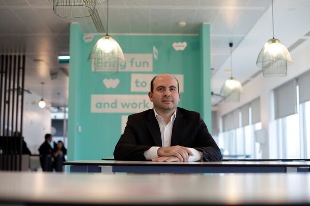 Webhelp contrata 500 para novos centros em Braga e Lisboa