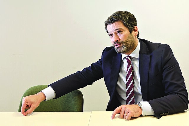 Ventura quer PGR a explicar vigilância policial a jornalistas