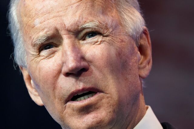 É o fim da era Trump. Colégio eleitoral confirma Biden na Casa Branca