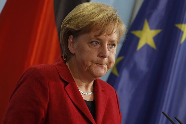 Merkel condena Twitter: Decisão de bloquear Trump é 'problemática'