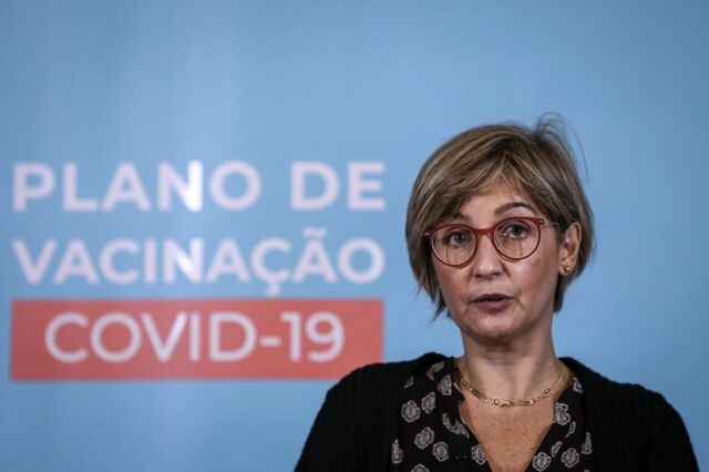 Marta Temido admite dificuldades no Plano de Vacinação mas lamenta 'manto de suspeição'
