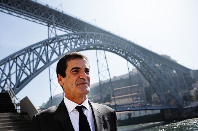 Rui Moreira: 'Preferimos que TAP não venha cá e faça contas connosco' 