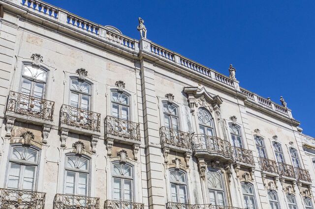 Câmara de Lisboa aprova projeto para habitação em Palácio do Patriarcado e Palácio Valmor