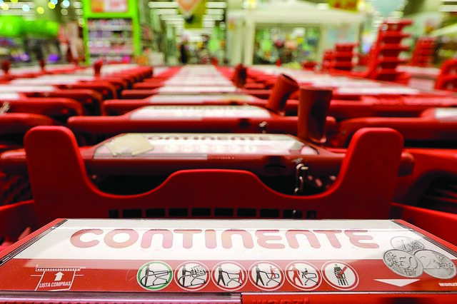 Sonae pagou mais de 9 milhões de euros em prémios a equipas da 'linha da frente'