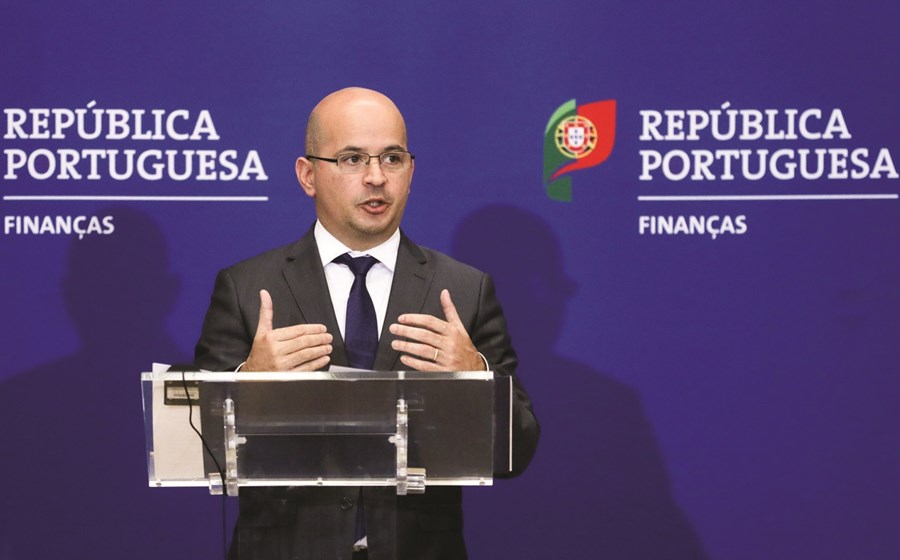João Leão, ministro das Finanças, defendeu que uma decisão dos tribunais pode ser suficiente para dispensar um Orçamento retificativo.
