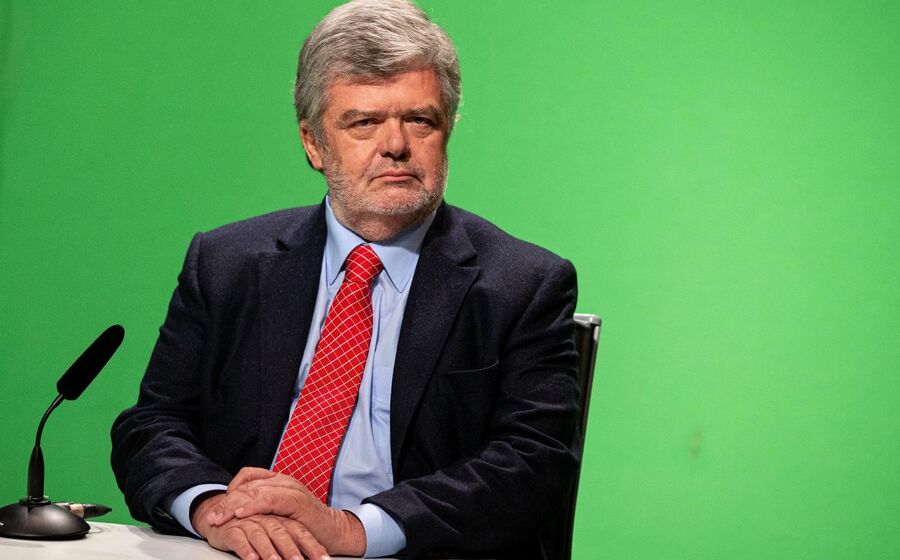 João Almeida Lopes apifarma