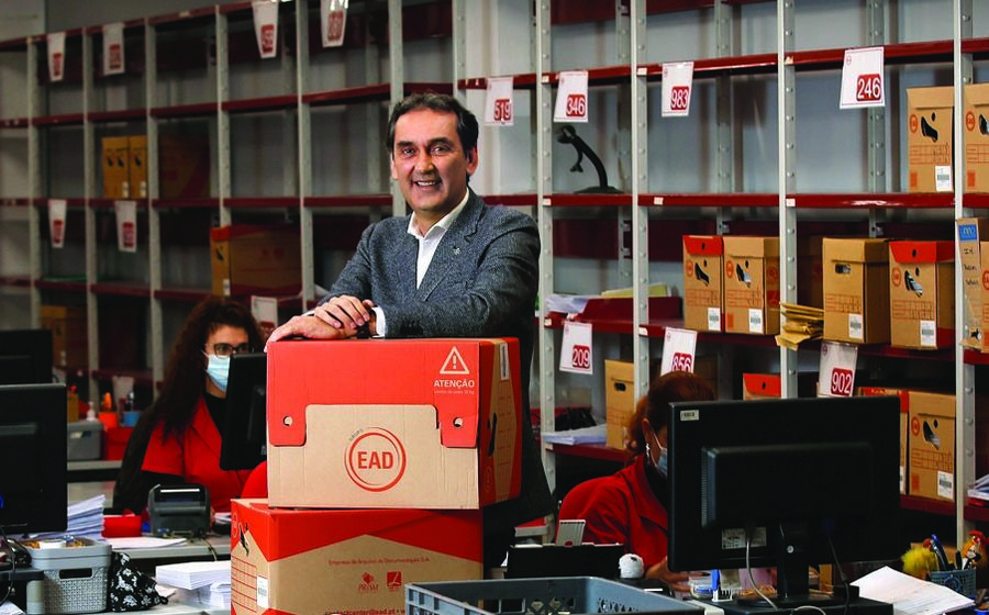 Paulo Veiga, EAD