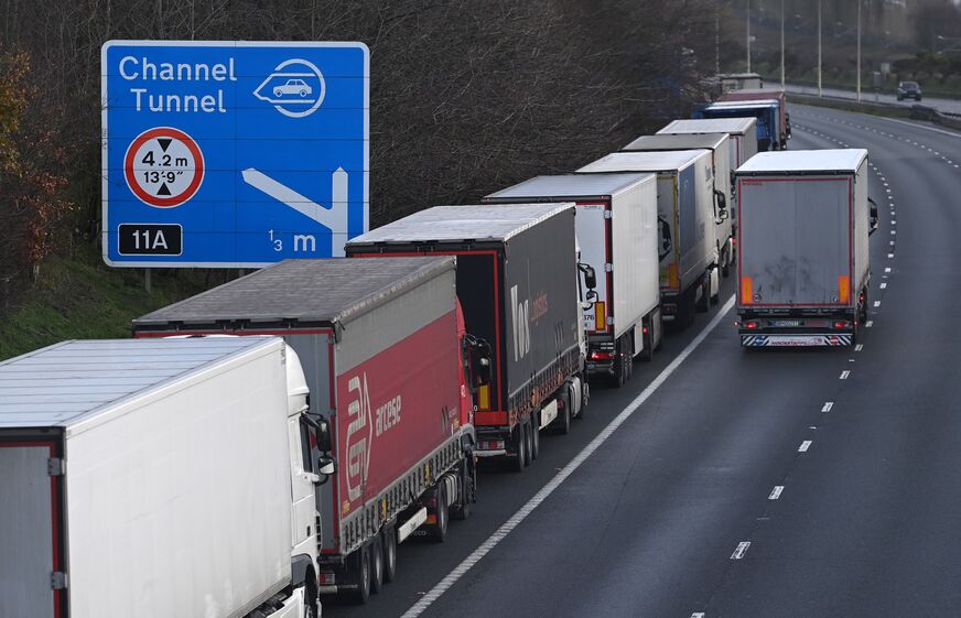 camiões brexit canal mancha