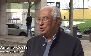 Costa apela ao voto apesar de demorar 'mais um bocadinho'