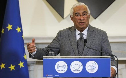 António Costa apela ao dever cívico de recolher domiciliário