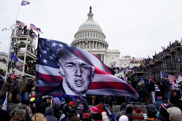 Amazon e Apple suspendem rede social que está a ser usada por apoiantes de Trump