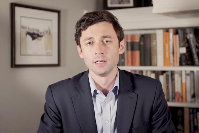 Democratas asseguram controlo do Senado após vitória de Ossoff 