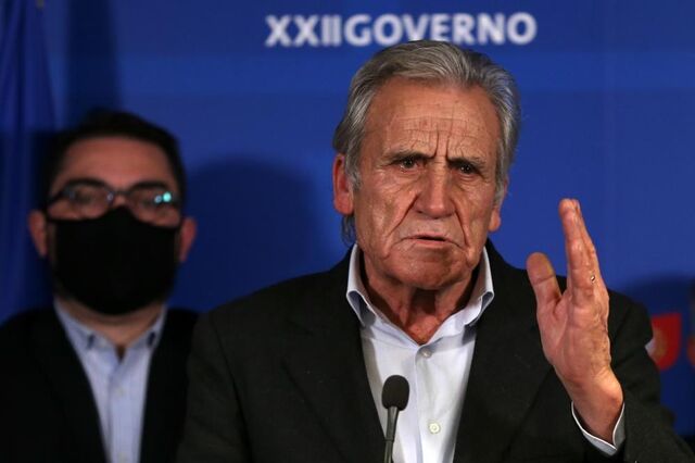 PCP admite conversar sobre OE2022, mas avisa que 'não assina de cruz'