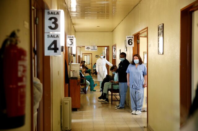 Mais de 60% das mortes em excesso atribuídas à covid-19
