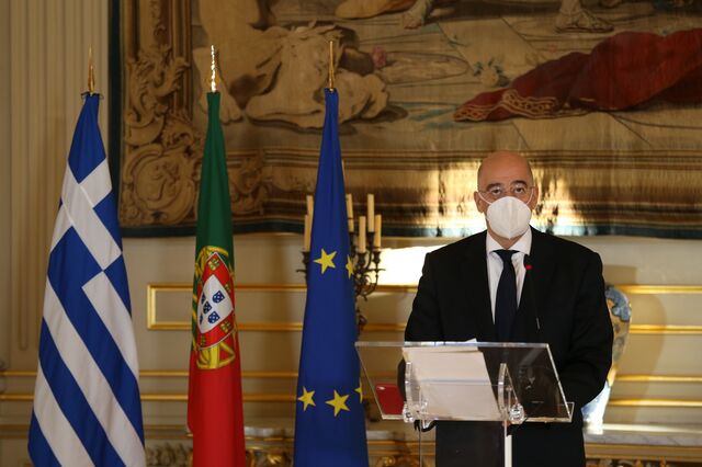 Direito da Grécia em expandir águas territoriais 'não é negociável'