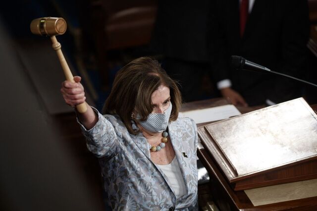 Nancy Pelosi deixa a liderança democrata na Câmara dos Representantes dos EUA