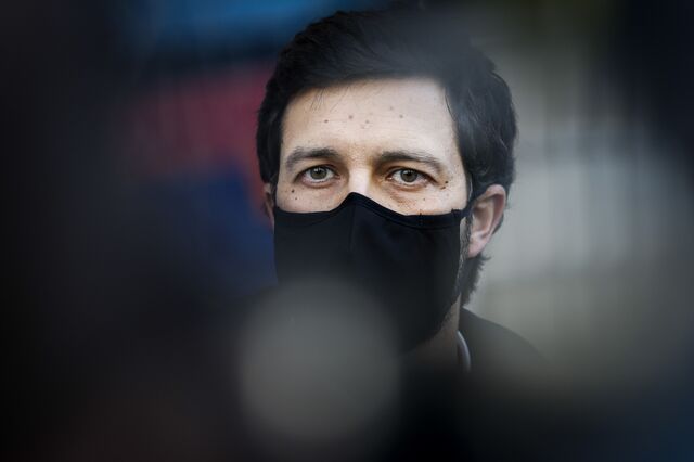 João Ferreira: PR deve usar poderes para aprovação de nova lei da habitação