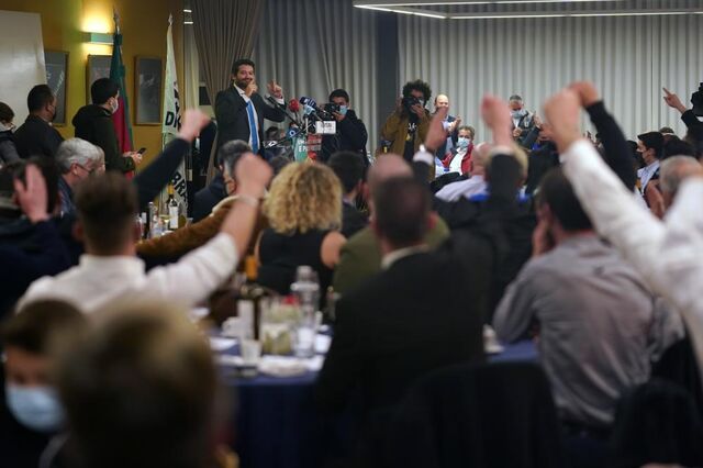 GNR identifica dono do restaurante que reuniu 170 apoiantes do Chega em Braga