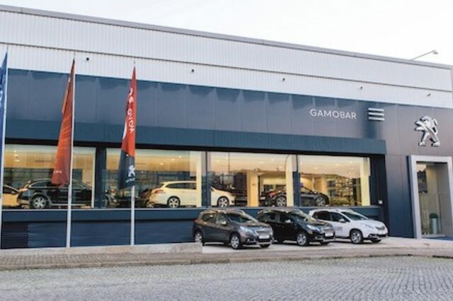 Salvador Caetano compra Gamobar