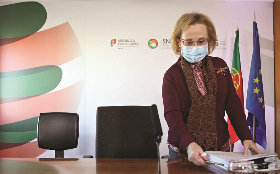 A diretora-geral da Saúde, Graça Freitas, revelou terça-feira que existem 417 surtos ativos, a maioria na região de Lisboa e Vale do Tejo.