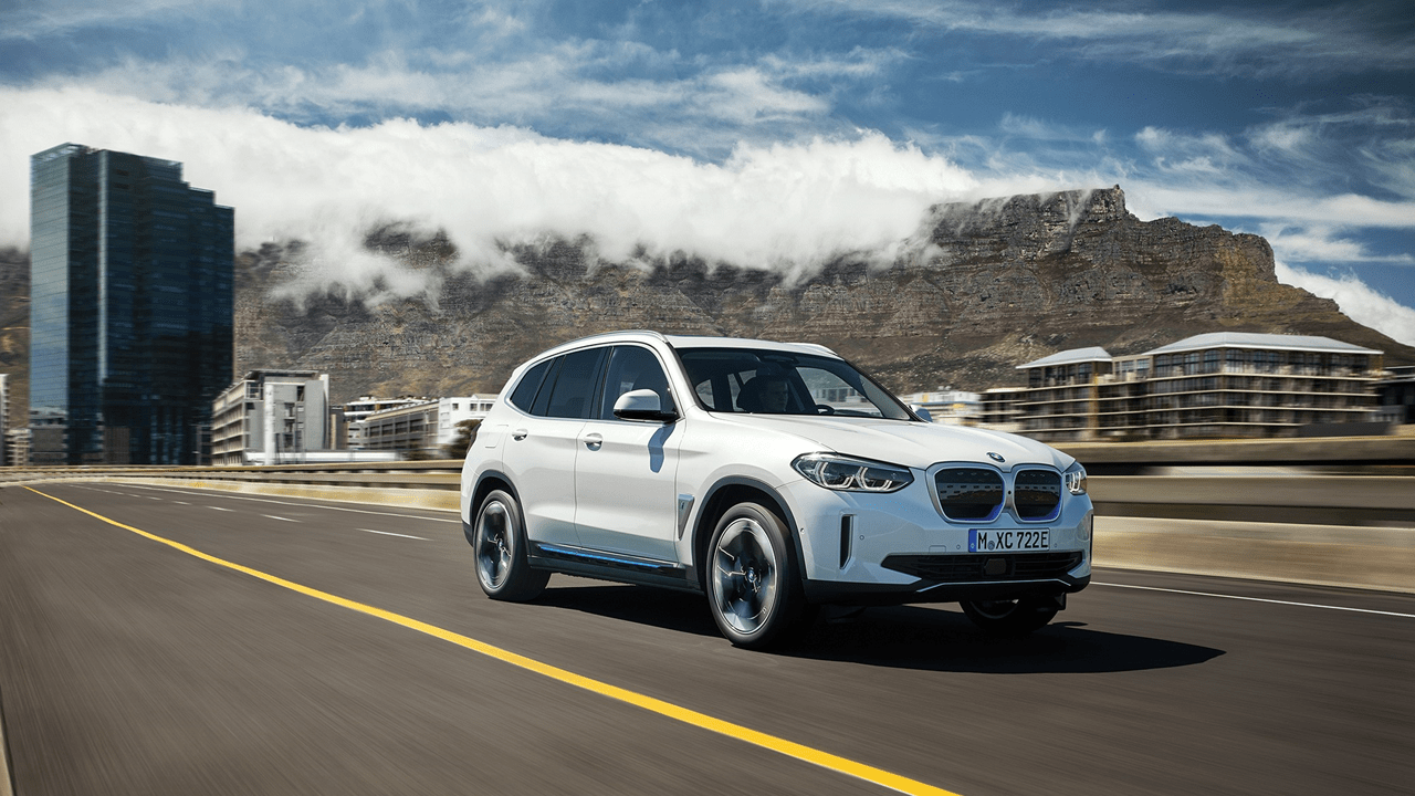 BMW iX3