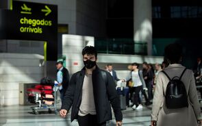 aeroporto virus mascara 