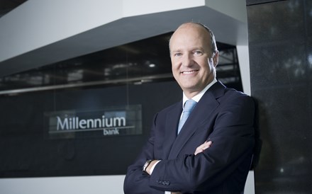 Bank Millennium chegou a acordo com 2.500 clientes com créditos em francos suíços