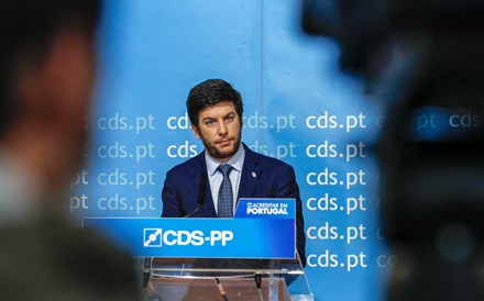 Autárquicas: Rodrigues dos Santos convicto de que CDS vai manter câmaras que lidera