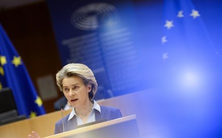 Von der Leyen promete 'consequências graves' para Bielorrússia por desvio de voo