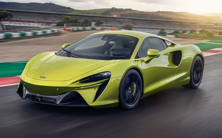 Conheça o supercarro híbrido McLaren Artura