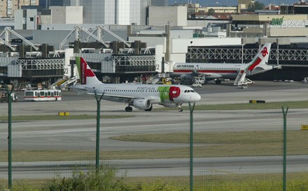 Aeroportos arrancam 2021 com queda mensal de 29% de passageiros