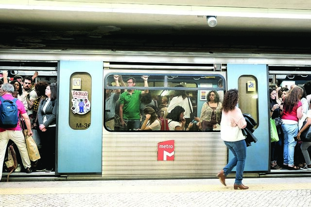 Quatro empresas candidatas ao lote 4 da linha circular do metro