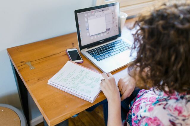 Teletrabalho diminuiu na reta final de 2020
