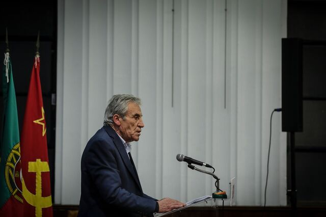 Jerónimo de Sousa: Cimeira social da UE é 'branqueamento de políticas antissociais'