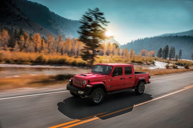Jeep: ‘Pick-up’ Gladiator chega à Europa