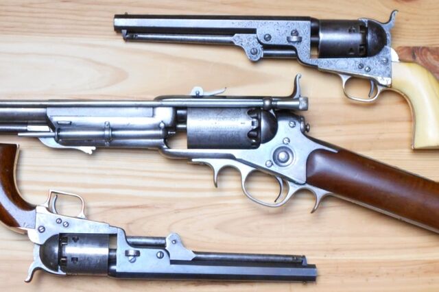 Fabricante de armas Colt adquirida por empresa checa