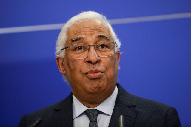 Costa recebeu hoje a primeira dose da vacina no Hospital das Forças Armadas