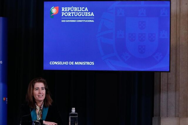 Lay-off simplificado é alargado em março e abril