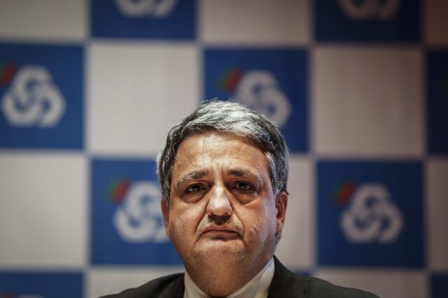 Caixa vai reembolsar dívida e poupar 54 milhões por ano