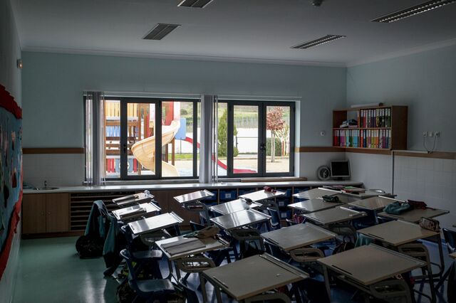 PS aceita dar escolas de acolhimento a docentes em teletrabalho