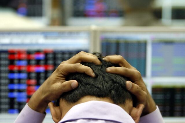 Queda das empresas de retalho e 'utilities' leva Europa ao tapete. Petróleo continua a subir