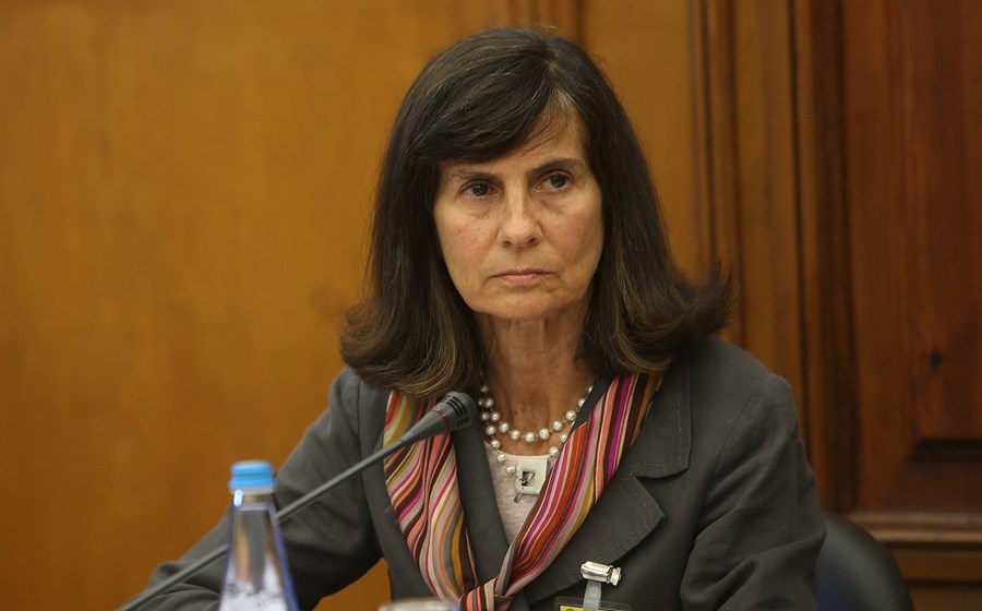 O setor segurador tem ignorado os alertas da ASF, liderada por Margarida Corrêa de Aguiar, para reduzir a concentração das carteiras em dívida.