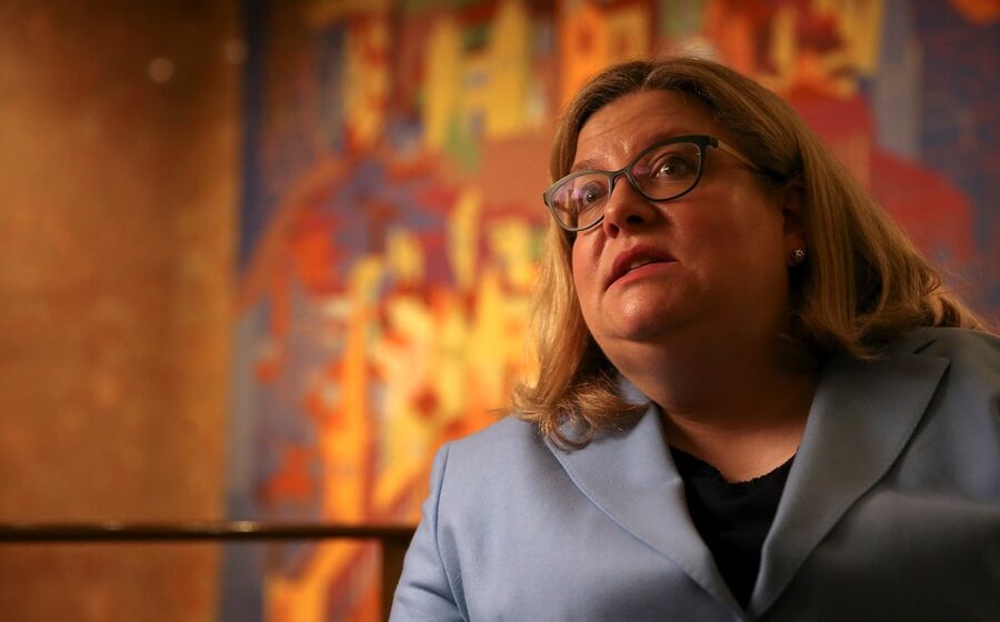 analista da Moody’s para Portugal, Sarah Carlson