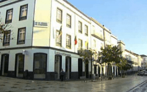 Lucro do Novo Banco dos Açores cai 30,4% para 2,8 milhões em 2020
