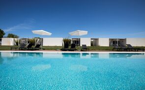 turismo piscina hotel 