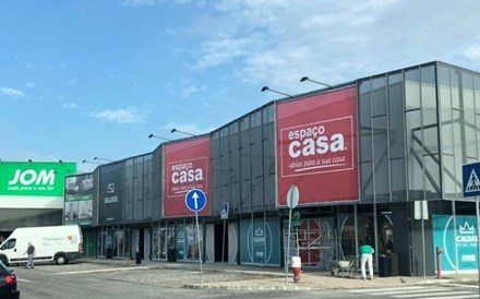 Vimarenense JOM compra dois retail parks e um terreno por mais de seis milhões