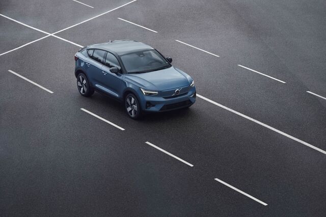 Volvo C40 Recharge: Elétrico exclusivo ‘online’